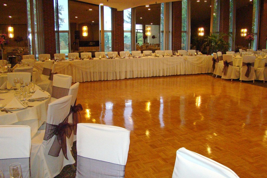 banquet room ready for reception