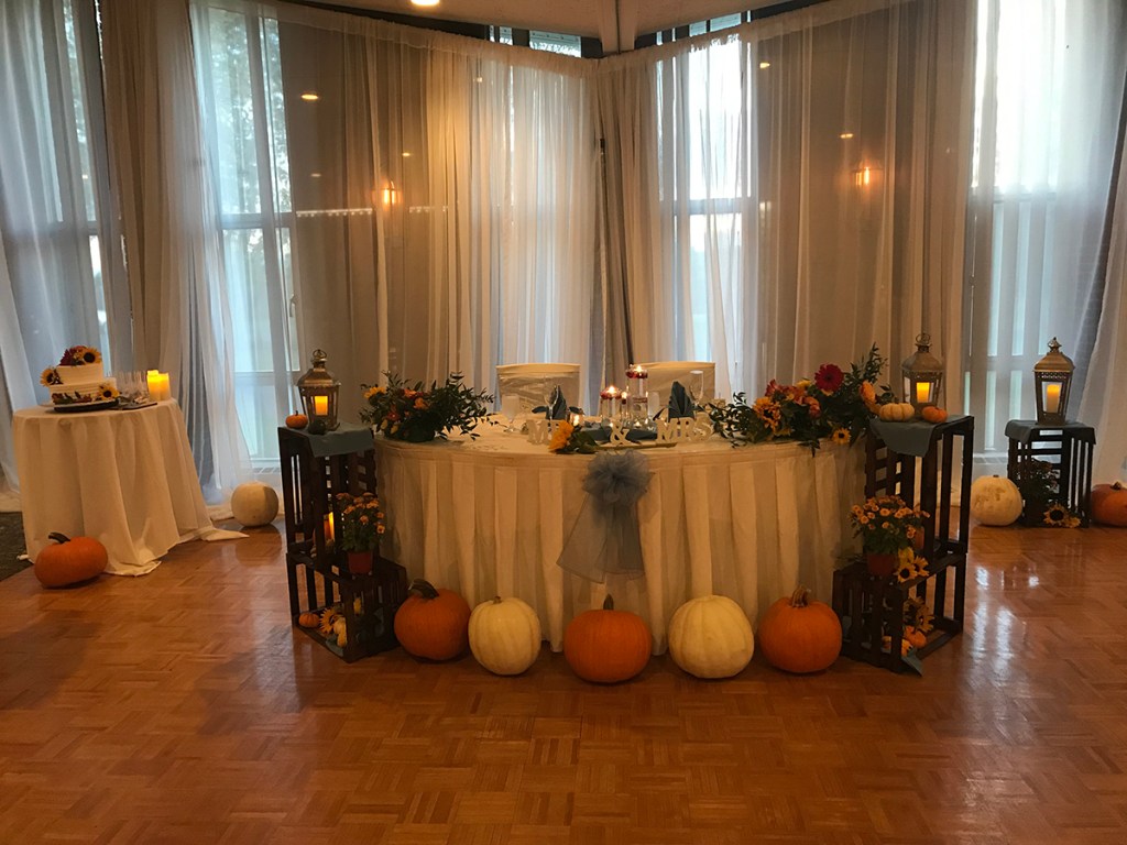 reception table